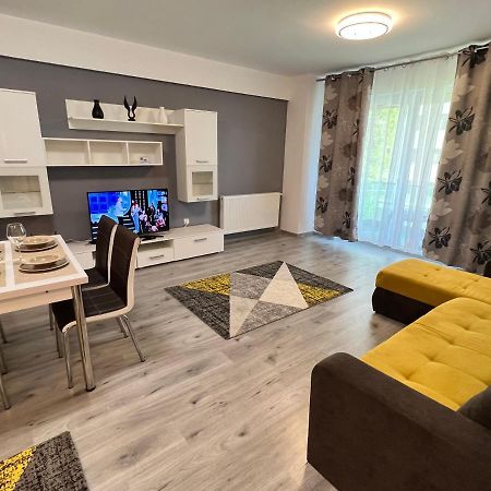 Apartment Robedy Мамая Экстерьер фото