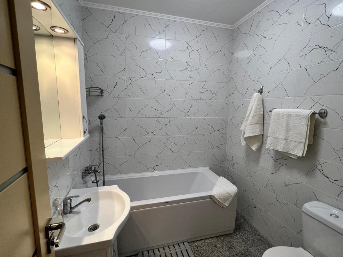 Apartment Robedy Мамая Экстерьер фото