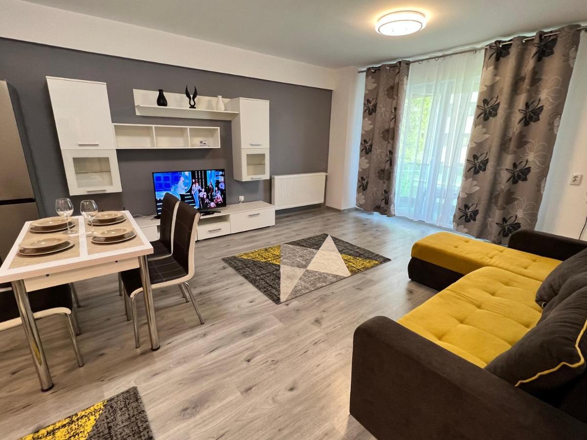 Apartment Robedy Мамая Экстерьер фото